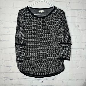 Max Studio medium top‎